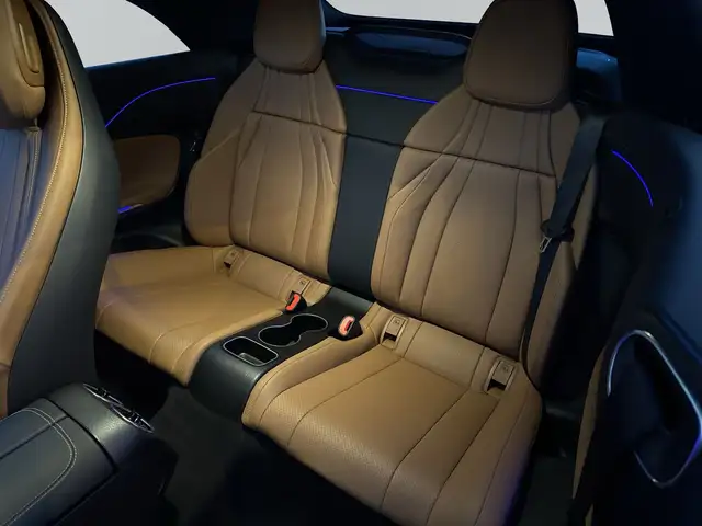 Mercedes-Benz Cle view 10