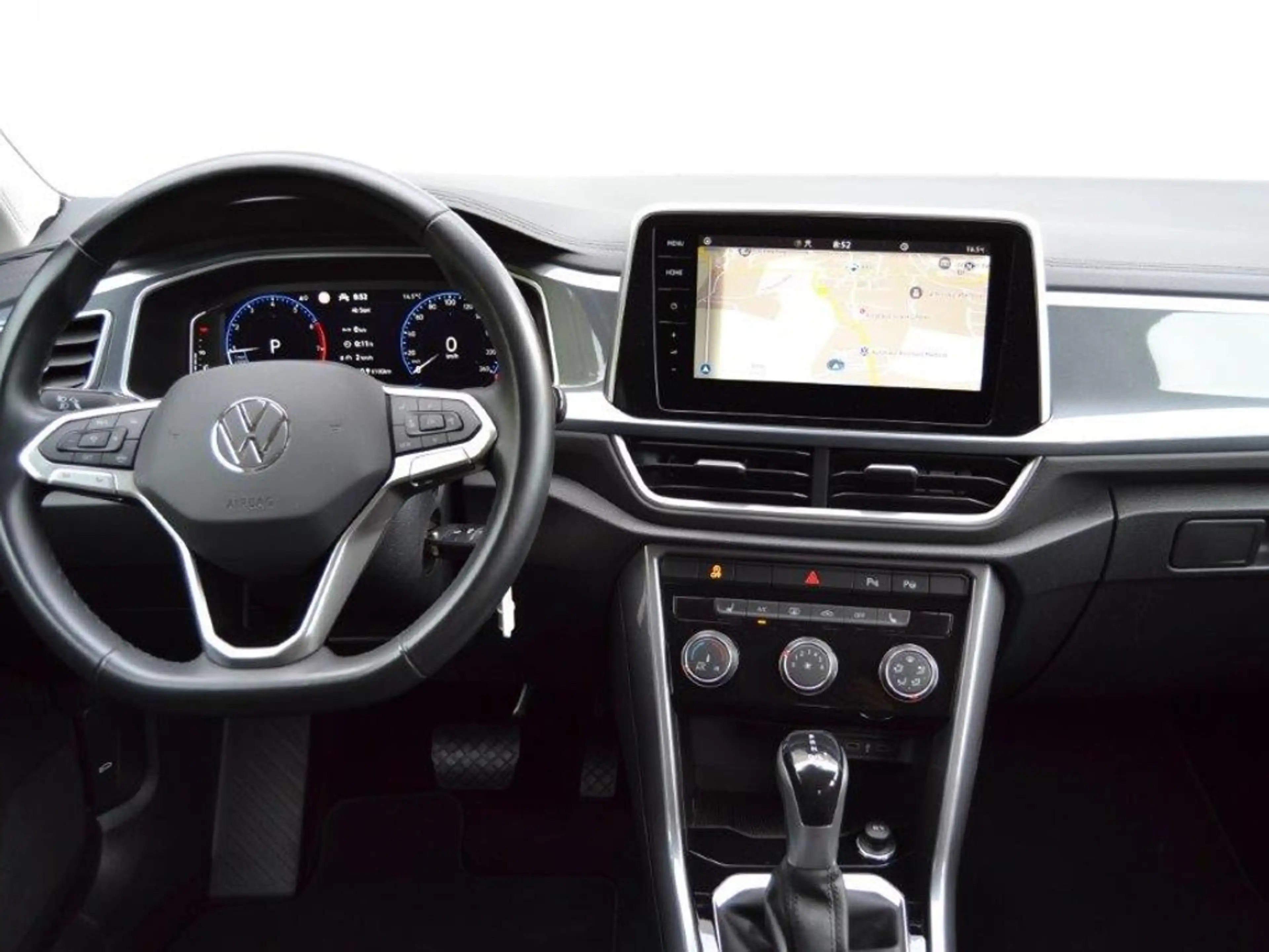 Volkswagen T-Roc 1.5 TSI DSG Facelift Style MATRIX/17-ZOLL/NAVI-PR — photo 6
