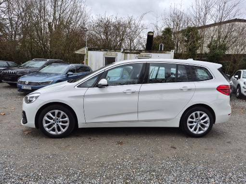 BMW 218 218d Active Tourer Aut. Advantage — photo 6