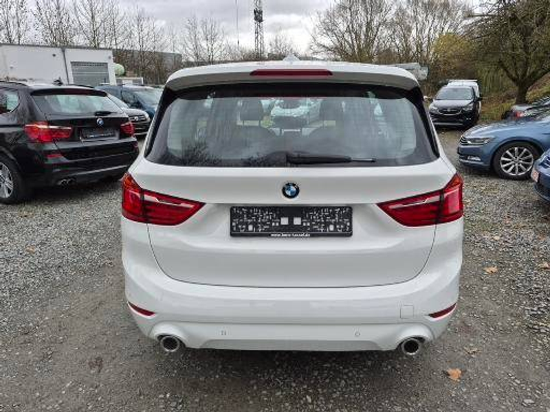 BMW 218 218d Active Tourer Aut. Advantage — photo 4