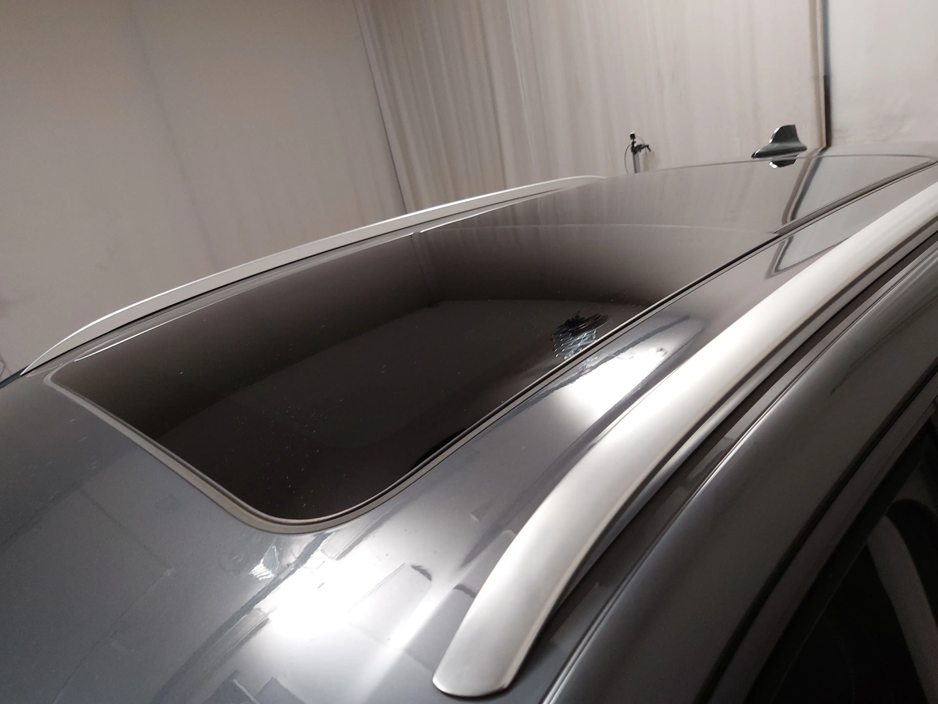 MG Marvel R Electric Luxury Navi LED Leder Pano — photo 15