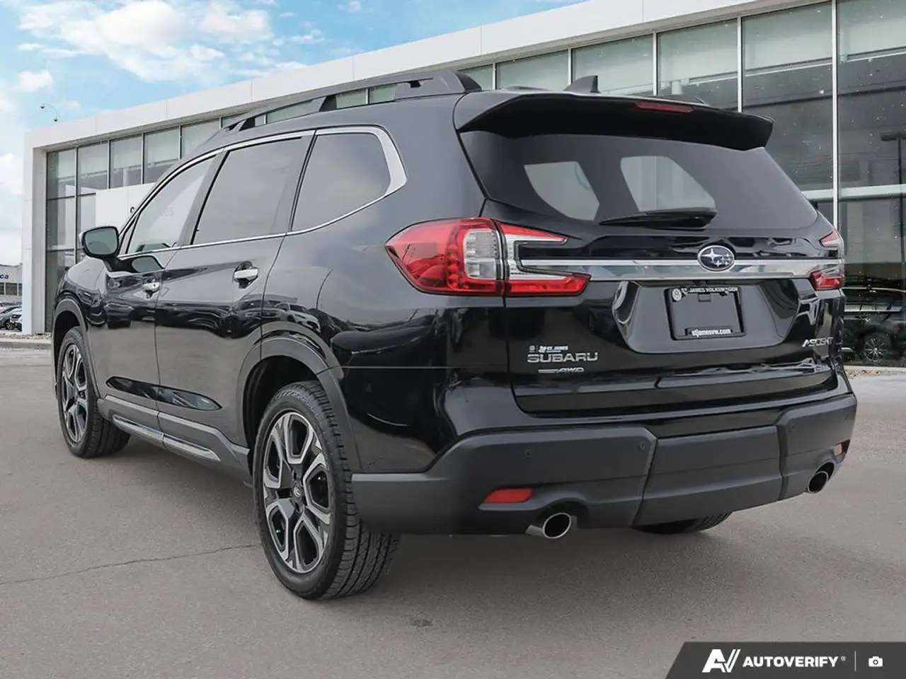 Subaru Ascent снимка Subaru Ascent