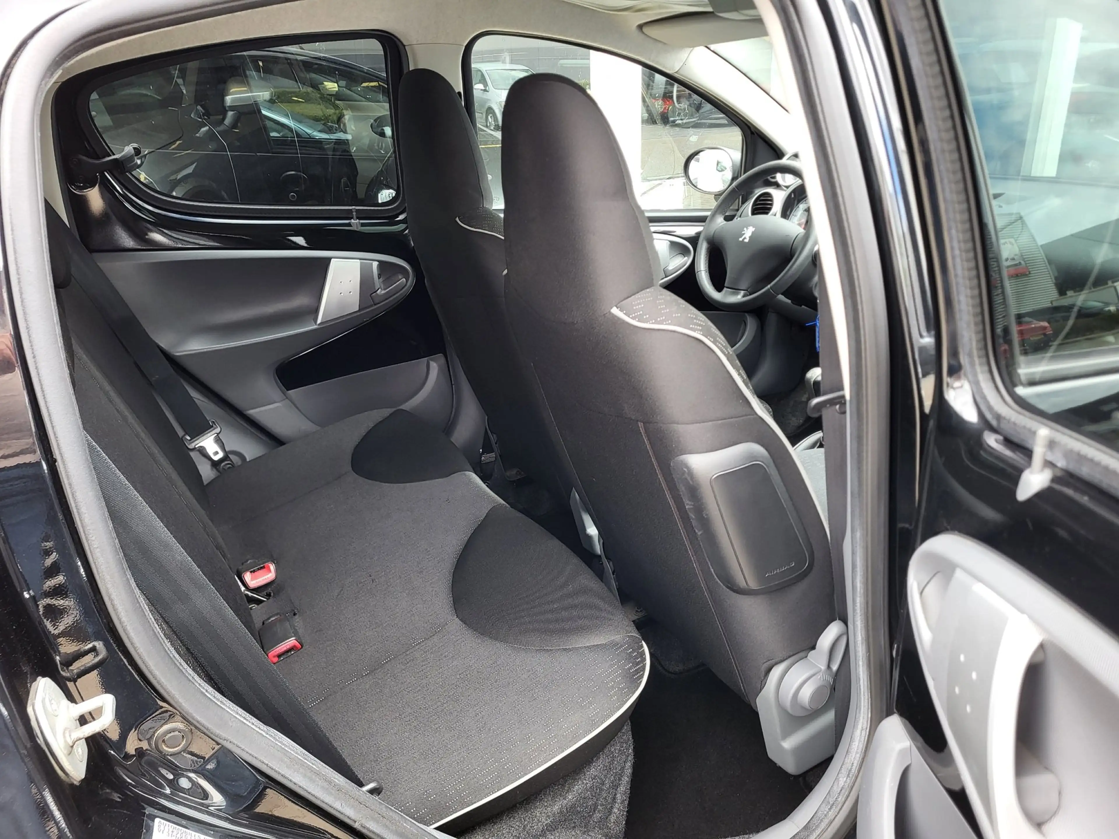 Peugeot 107 1.0-12V Sportium / Airco / Lichtmetalen velgen / e — photo 14