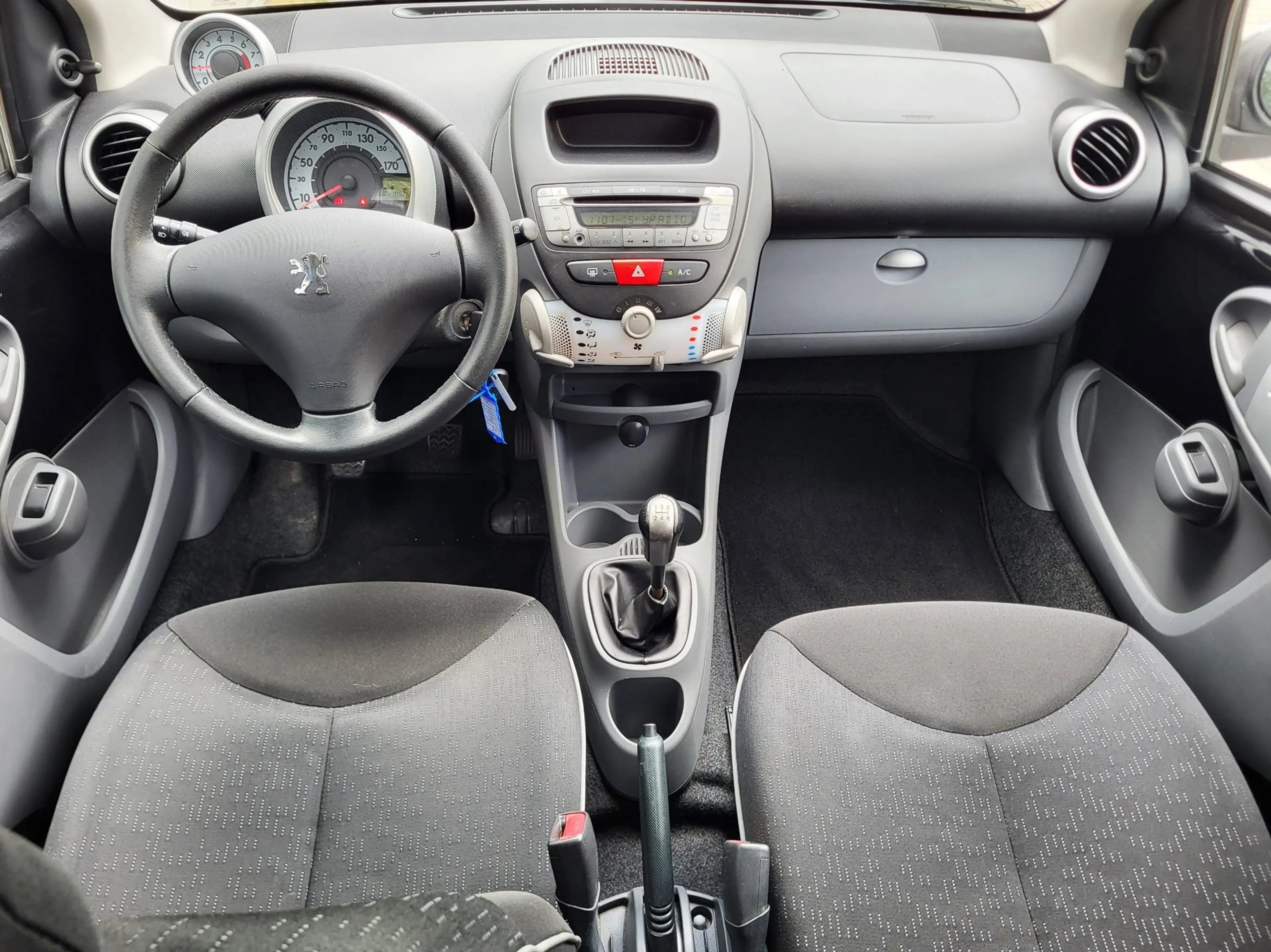 Peugeot 107 1.0-12V Sportium / Airco / Lichtmetalen velgen / e — photo 8