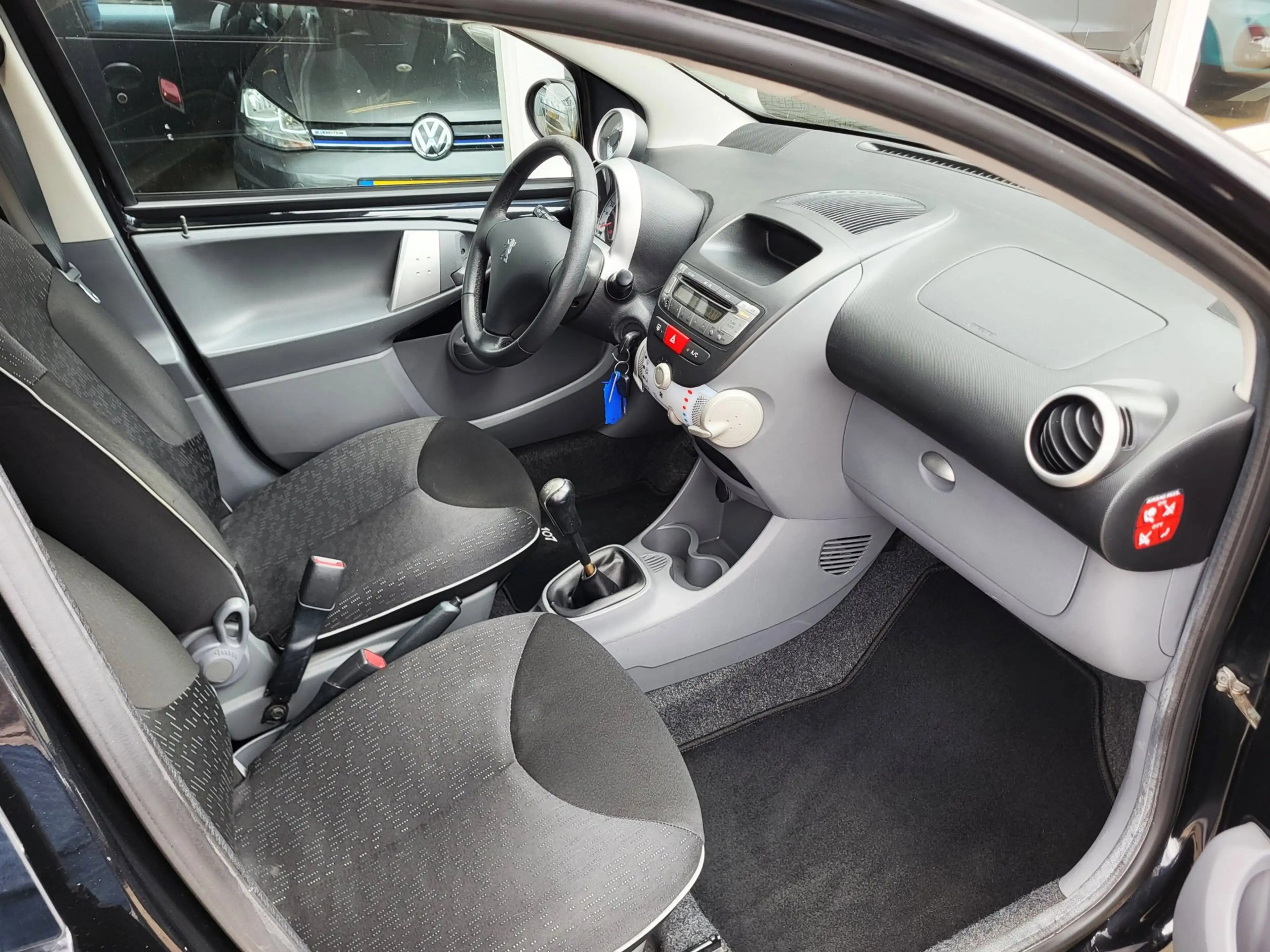 Peugeot 107 1.0-12V Sportium / Airco / Lichtmetalen velgen / e — photo 13