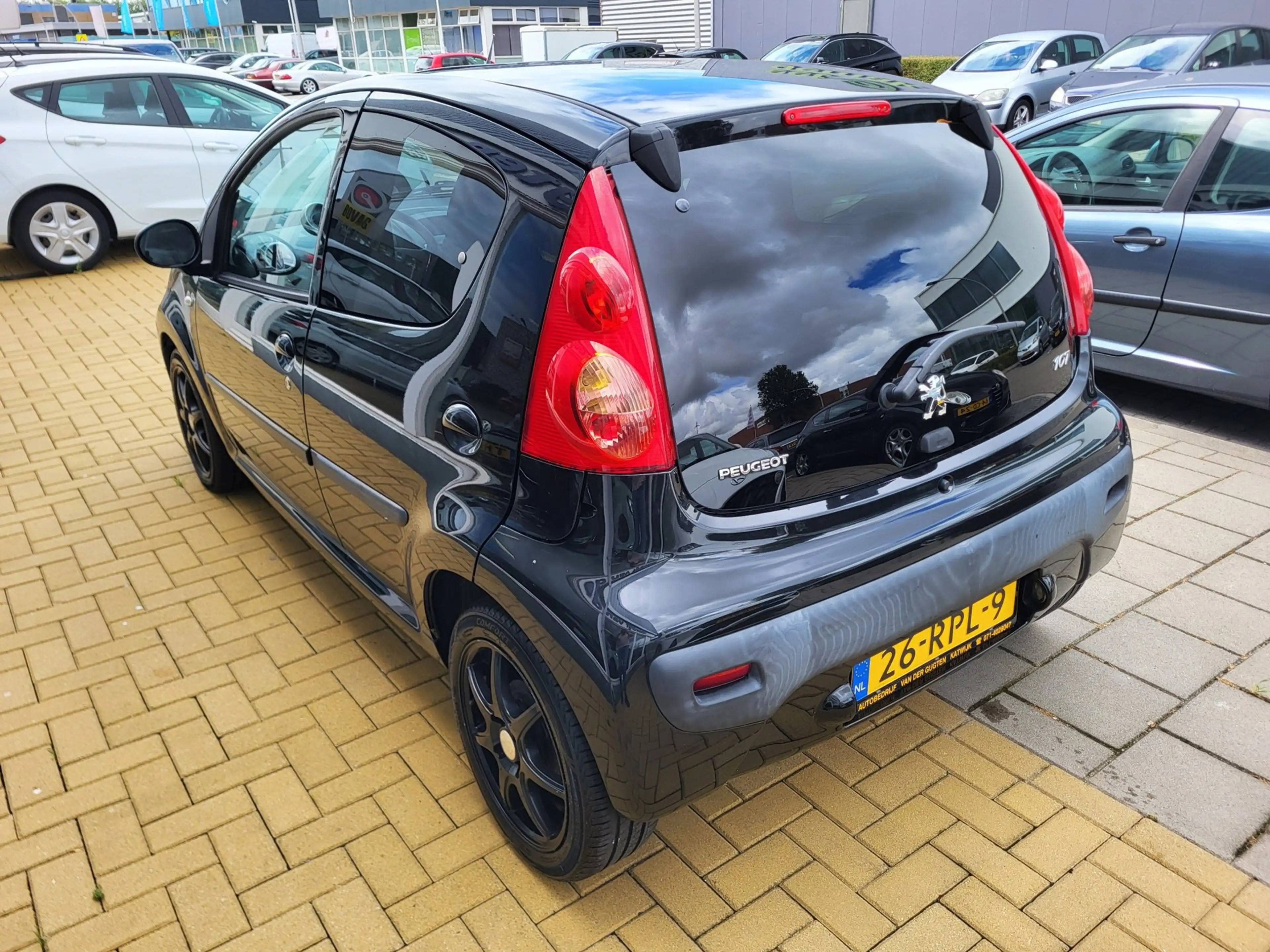 Peugeot 107 1.0-12V Sportium / Airco / Lichtmetalen velgen / e — photo 4