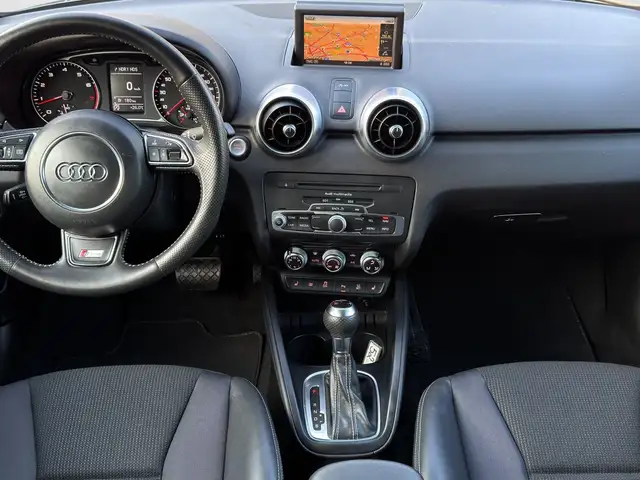 Audi A1 view 16