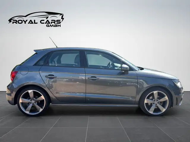Audi A1 view 6