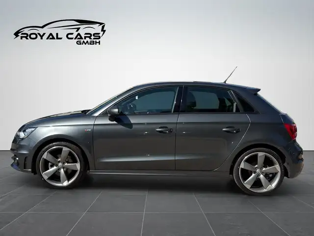 Audi A1 view 4