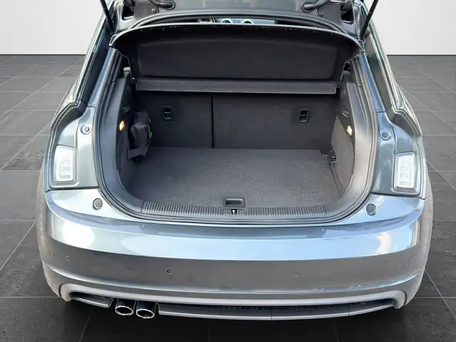 Audi A1 view 8