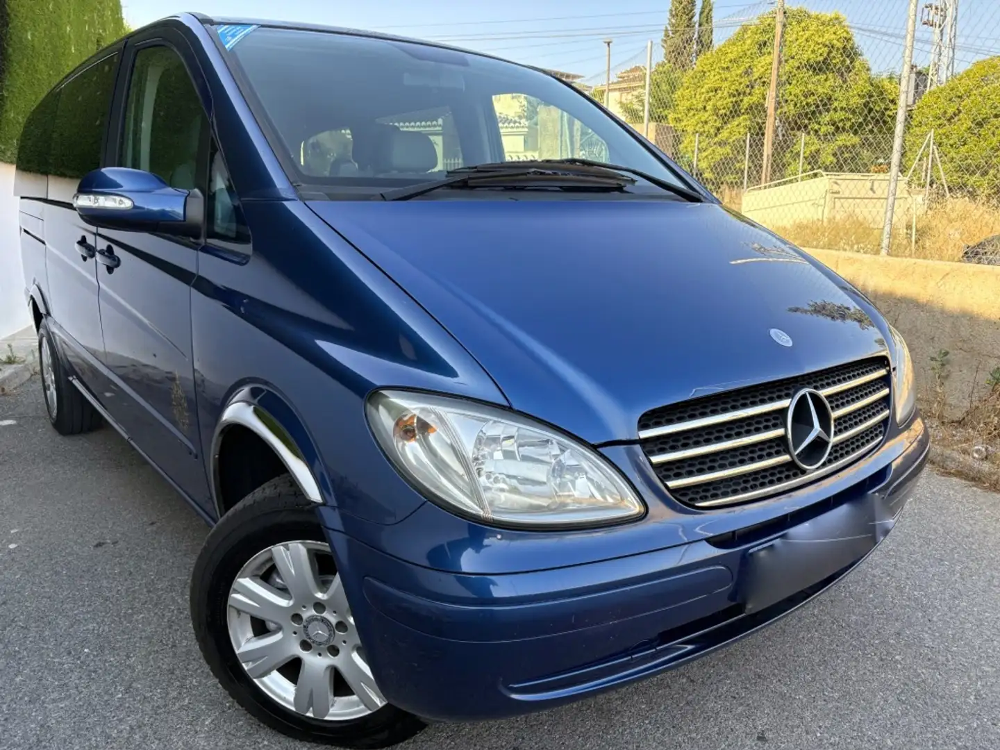 Mercedes-Benz Viano 2.2CDI Fun Larga Modrá - 2