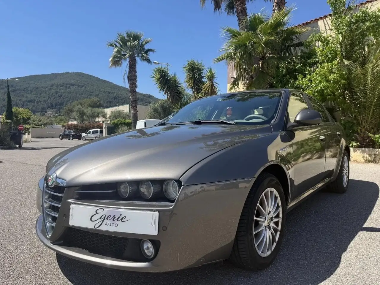 Alfa-romeo 159 1.9 JTDM 120ch Distinctive