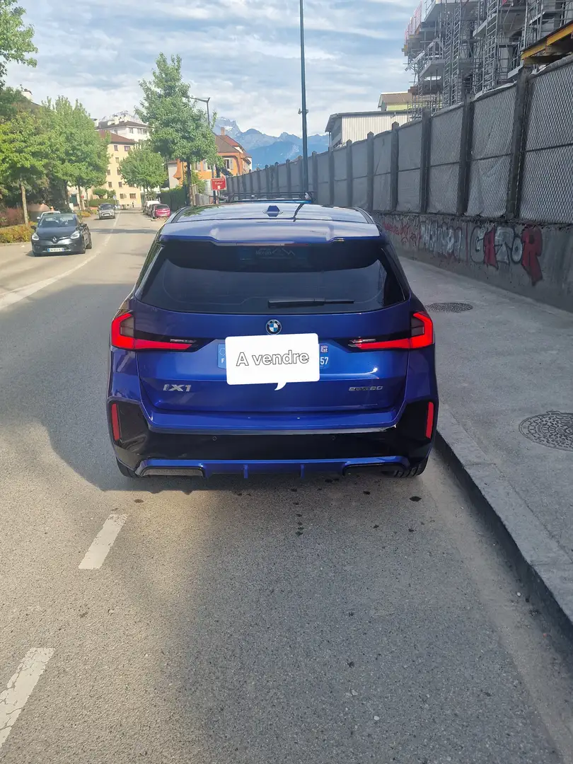 BMW iX1 eDrive20 Bleu - 2