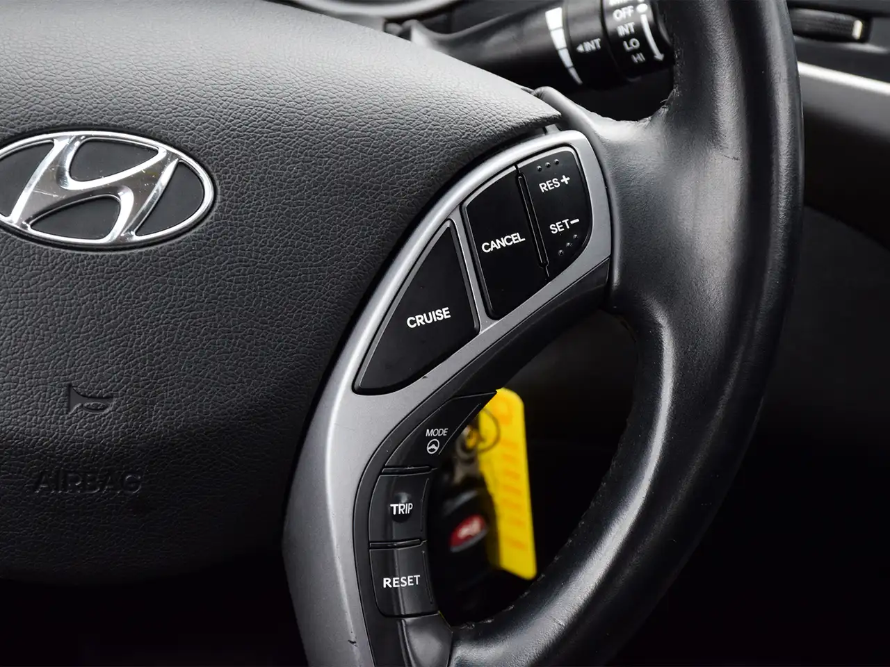 Hyundai ELANTRA снимка Hyundai ELANTRA