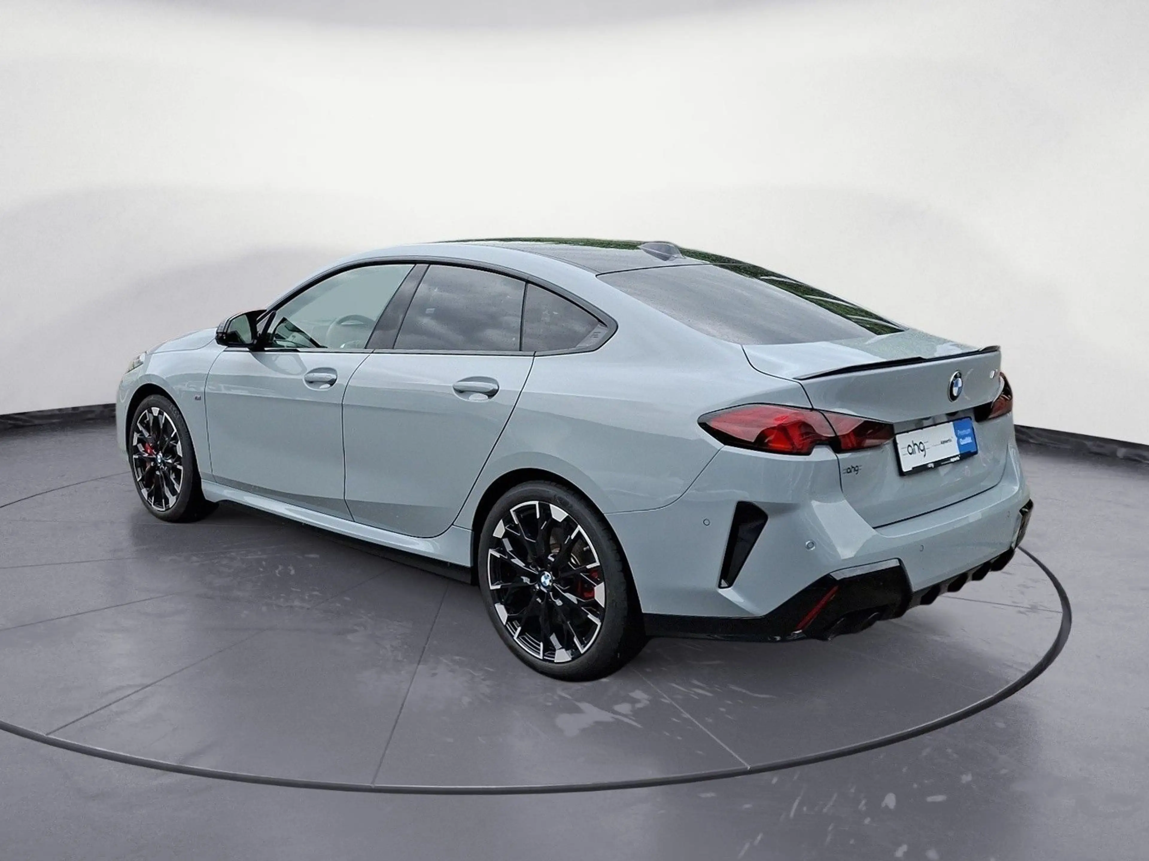 BMW 235 xDrive Gran Coupé — photo 4