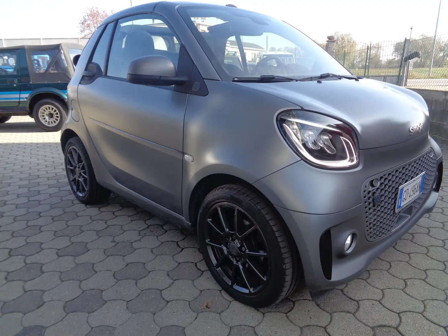 smart forTwo Fortwo III 2020 Cabrio Cabrio eq Passion 4,6kW Gris - 2