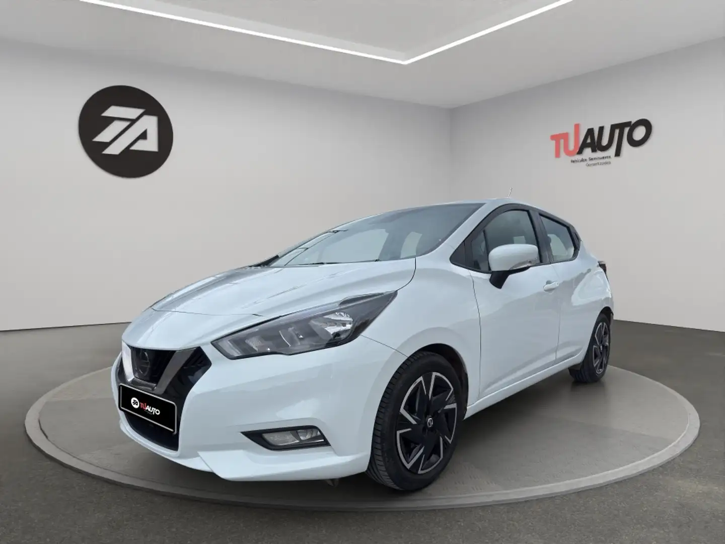 Nissan Micra IG-T N-Desing Black 92 - 1