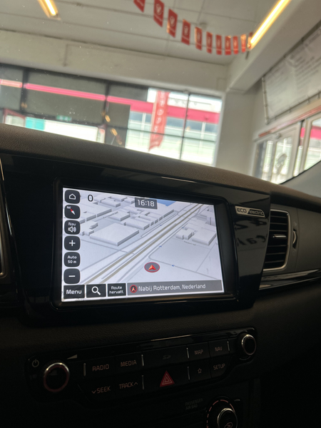 Kia e-Niro ExecutiveLine 64 kWh Vol Elektrisch | Adaptieve cr — photo 18