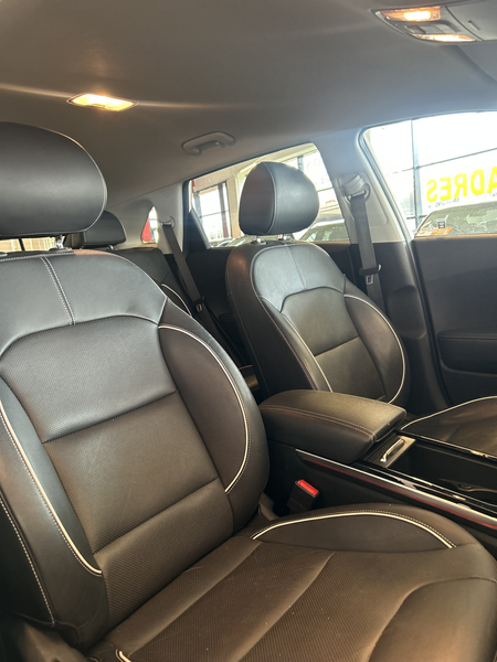 Kia e-Niro ExecutiveLine 64 kWh Vol Elektrisch | Adaptieve cr — photo 9