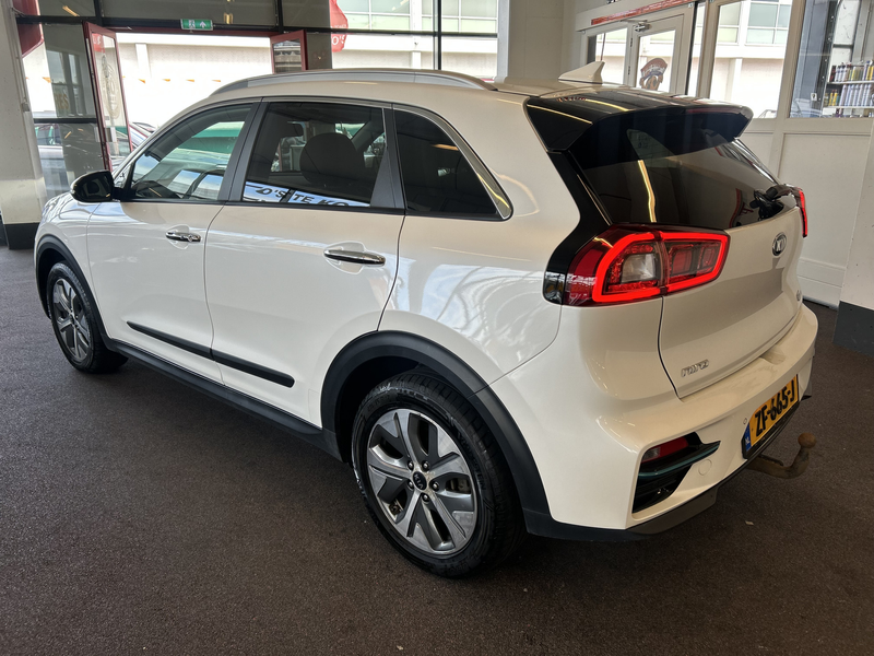 Kia e-Niro ExecutiveLine 64 kWh Vol Elektrisch | Adaptieve cr — photo 5