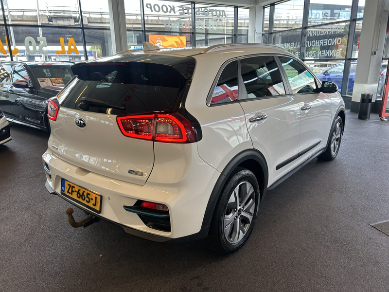 Kia e-Niro ExecutiveLine 64 kWh Vol Elektrisch | Adaptieve cr — photo 7