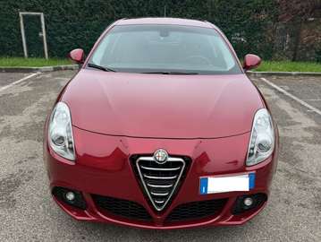 1.6 JTDM - NEOPATENTATI - 12 MESI DI GARANZIA -