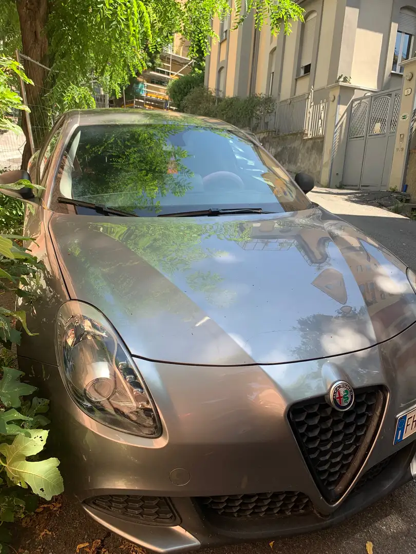 Alfa Romeo Giulietta 1.6 JTD cambio auto TCT 120cv Ezüst - 1