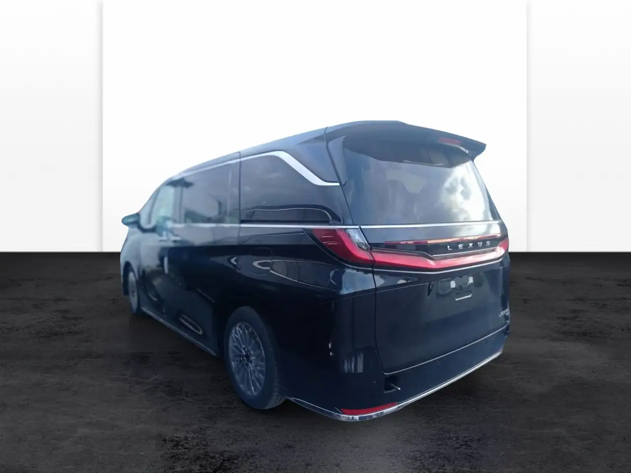 Lexus LM 350H AWD LUXURY 7 SEAT MY26 T1 STOCK 8