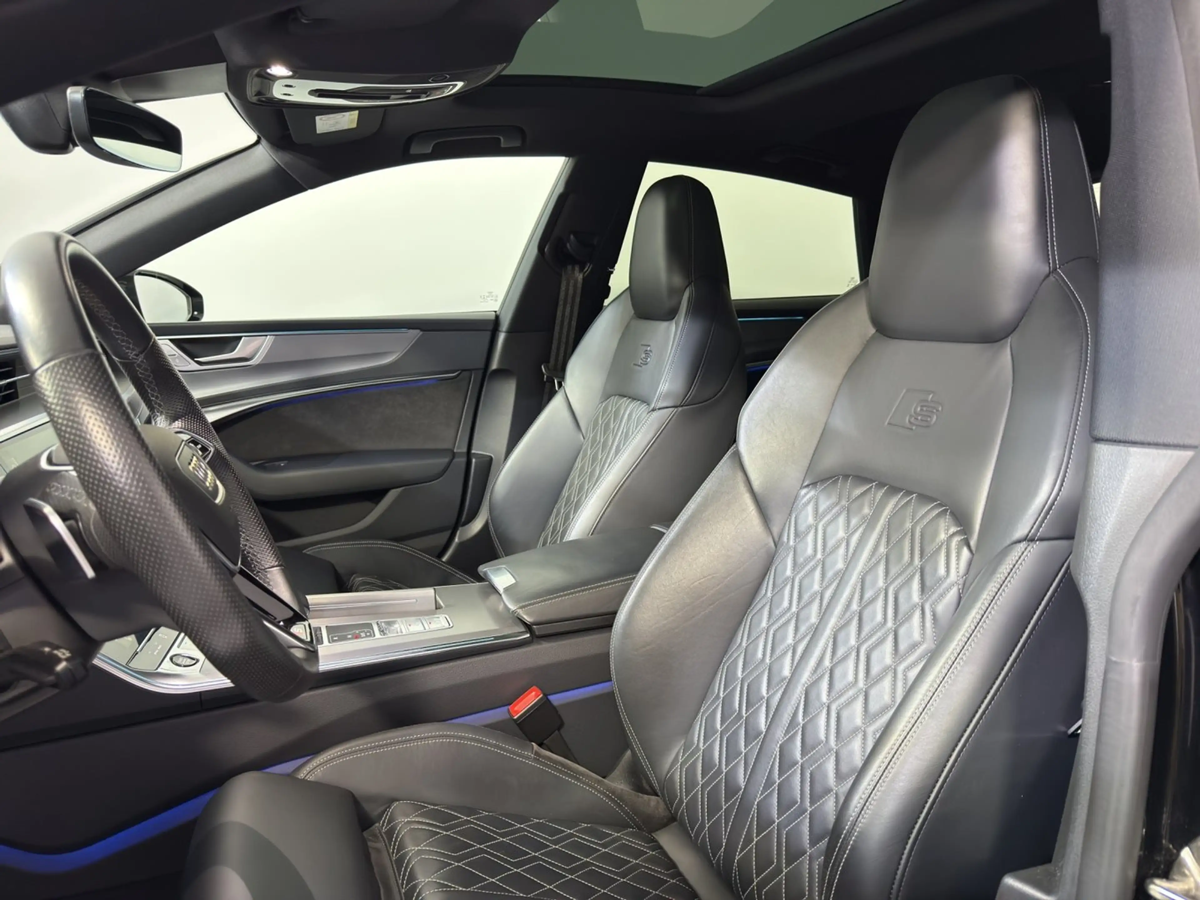 Audi A7 40 TDI quattro — photo 14