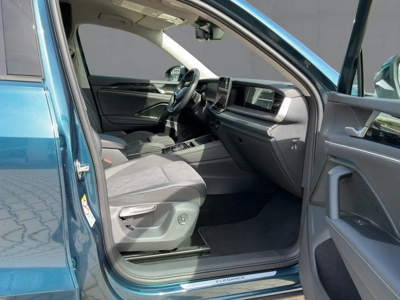 Volkswagen Tayron 1.5 eHYBRID 200kW ELEGANCE MATRIX+AHK+360, миниатюра 12