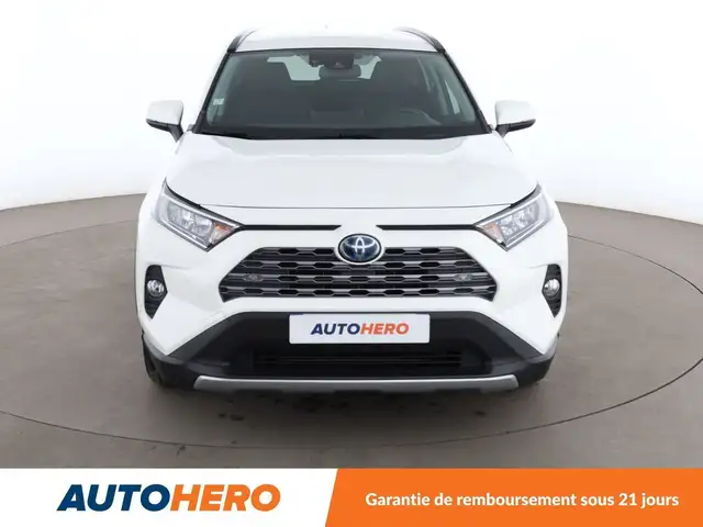 Toyota RAV4 view 9