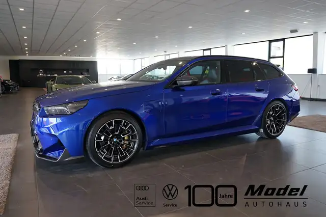 BMW M5 main image