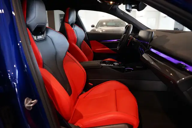 BMW M5 view 10