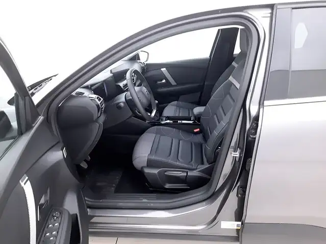 Citroen C4 view 10