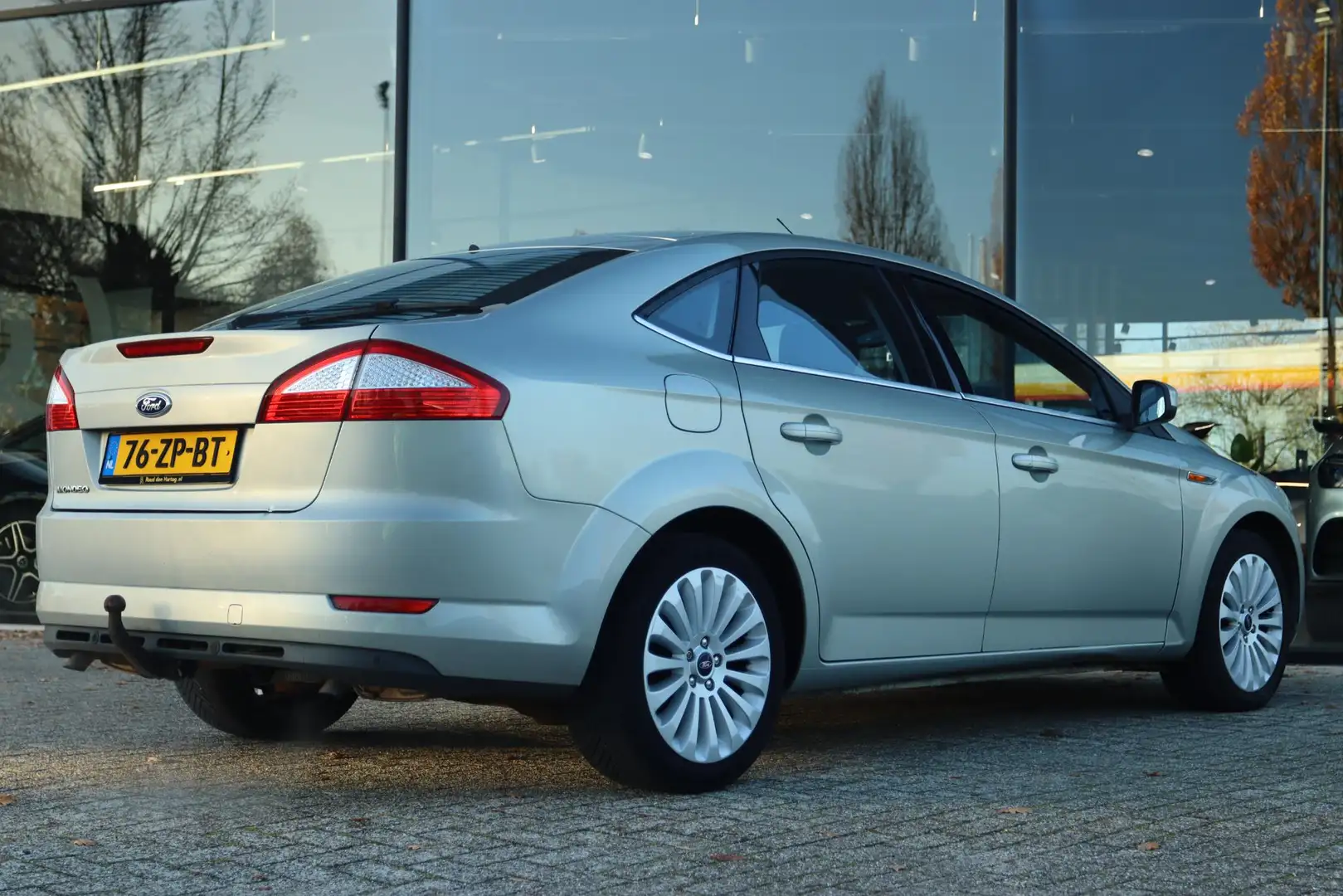 Ford Mondeo 2.3-16V TITANIUM | NAVI | TREKHAAK | CRUISE | CLIM Brun - 2