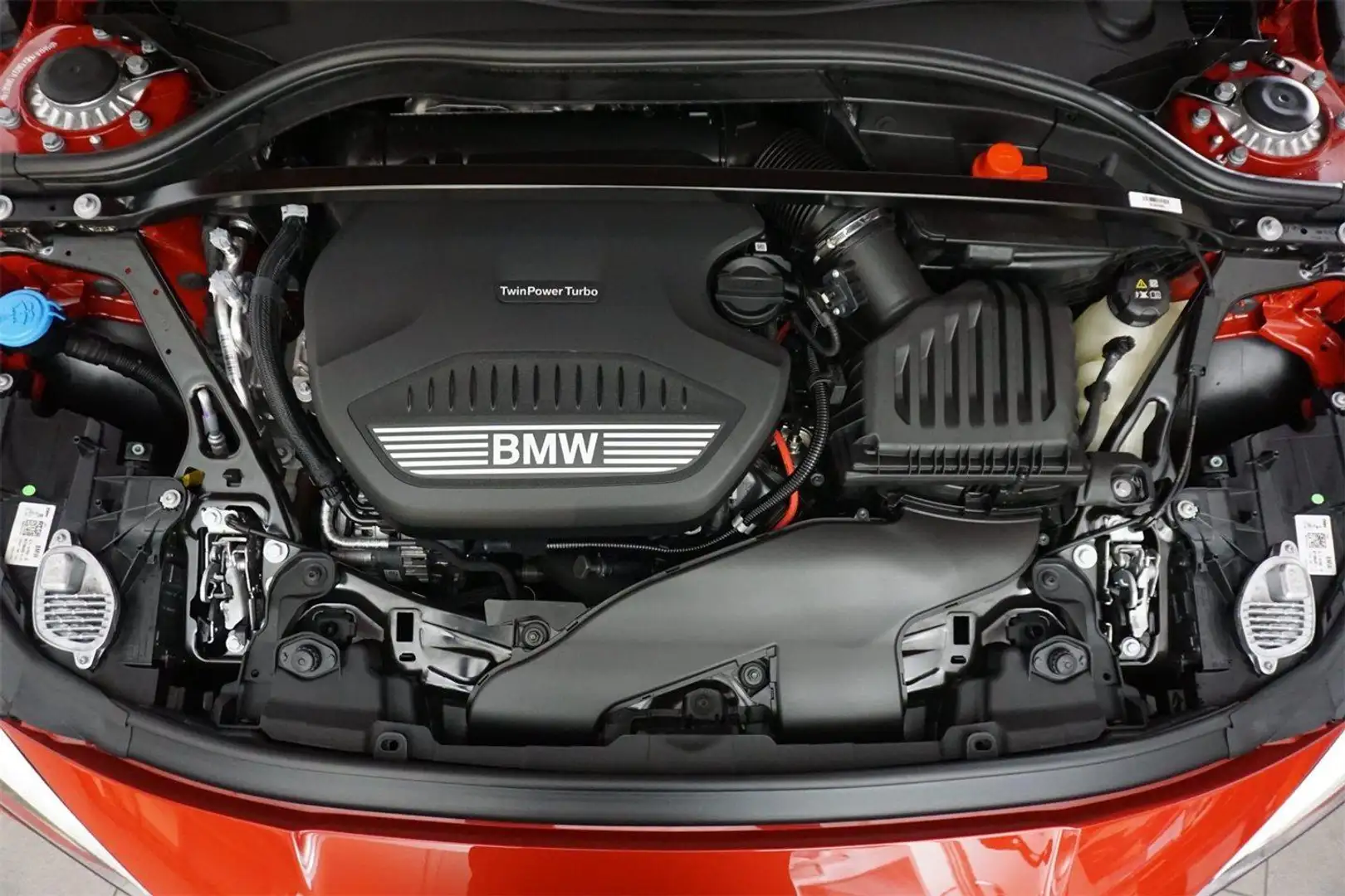 BMW 118 d Rot - 2