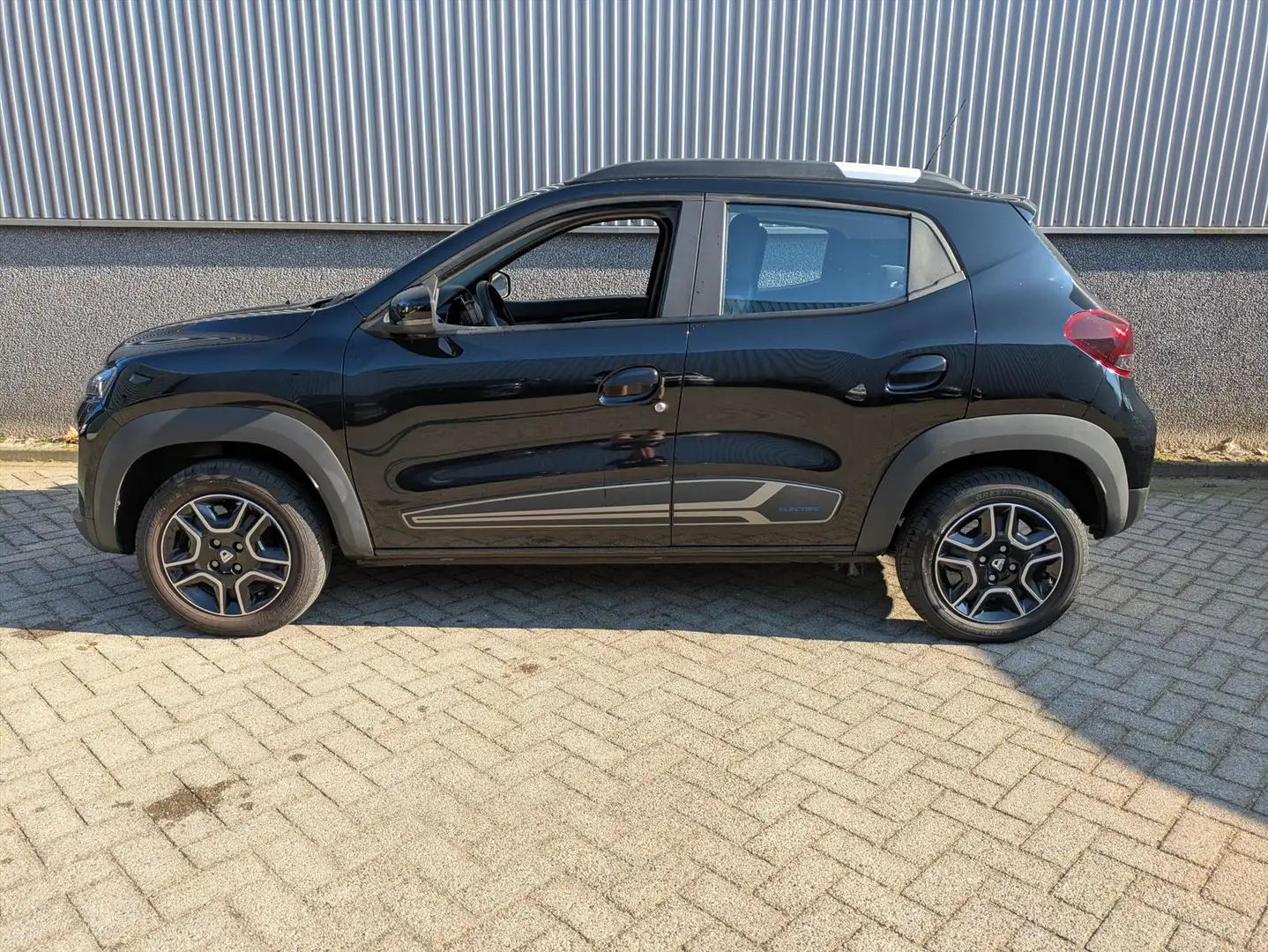 Dacia Spring Electric 45 Comfort Plus Orange Pack Noir - 2