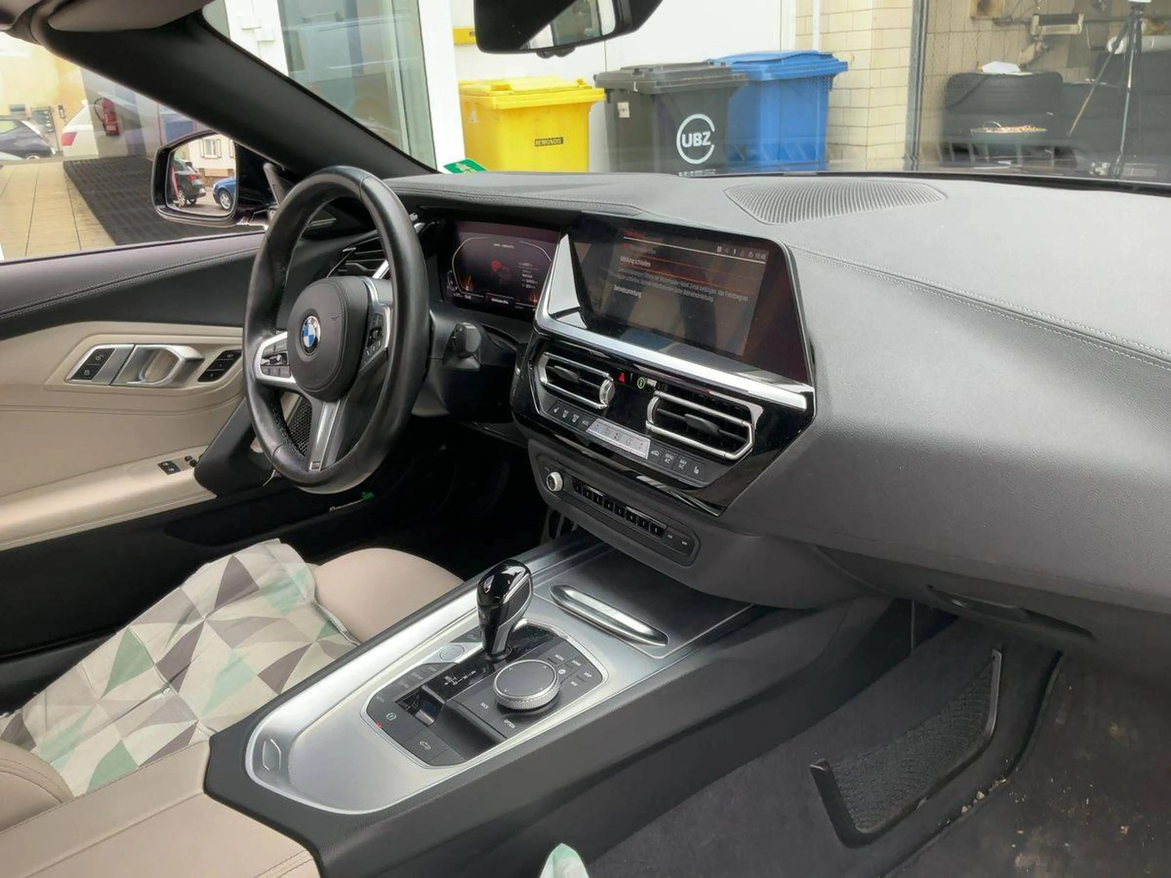 BMW Z4 M M40 i — photo 7