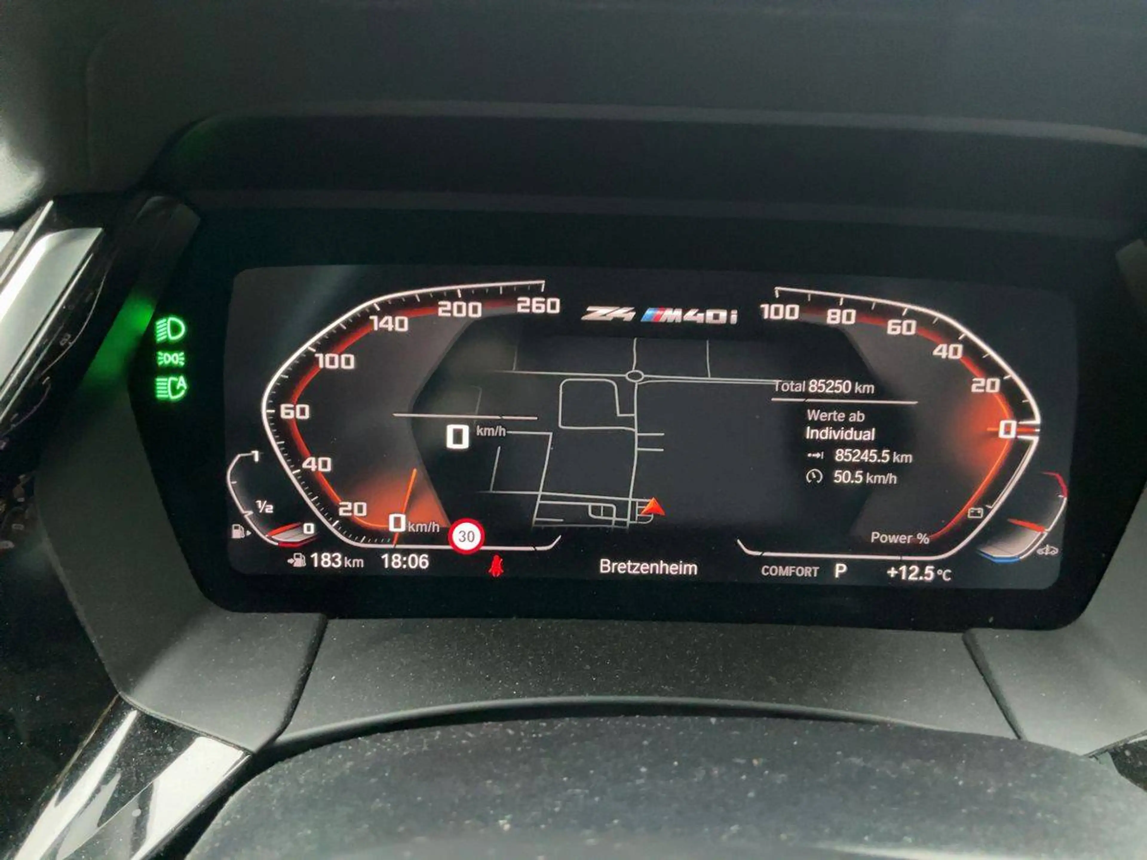 BMW Z4 M M40 i — photo 12