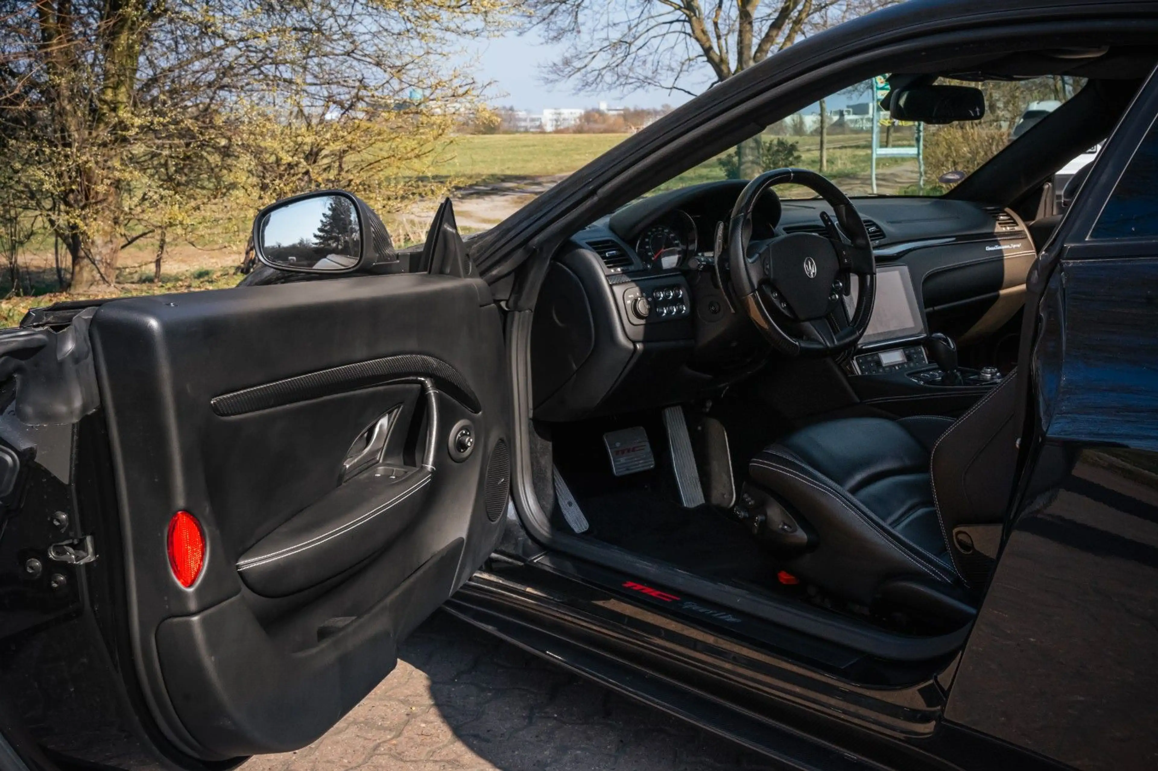 Maserati GranTurismo GranTurismo MC Sport Carbon Harman-Kardon AGA — photo 11
