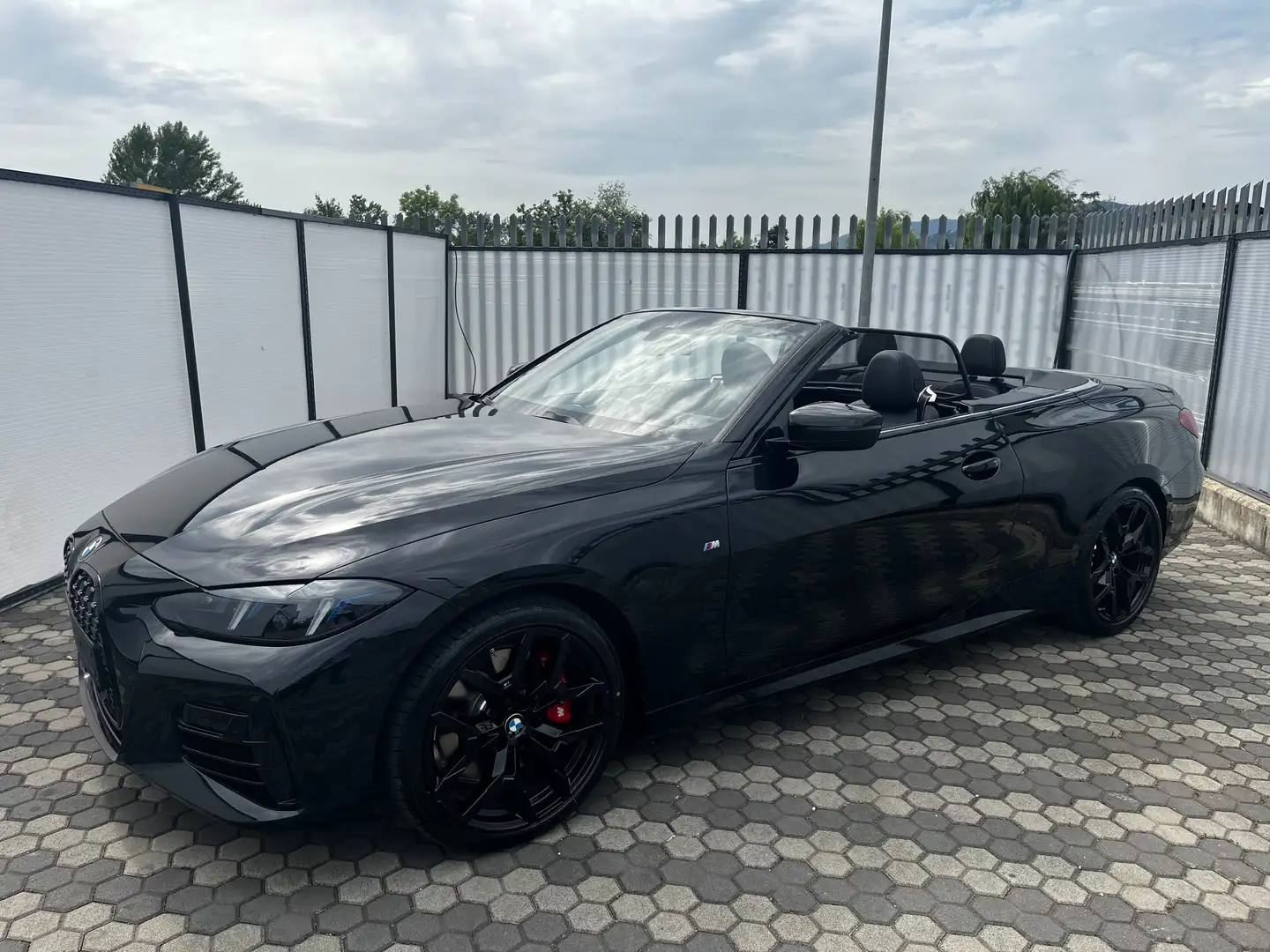 BMW 420 420d Cabrio mhev 48V MSport Pro auto Noir - 1