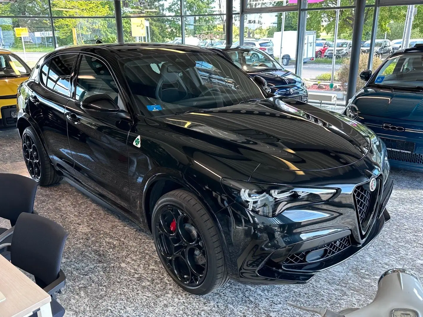 Alfa Romeo Stelvio Quadrifoglio Q4 TOP AUSSTATTUNG!!! Чёрный - 2