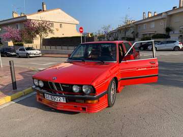 Alpina B9 528, bmw e28 535i