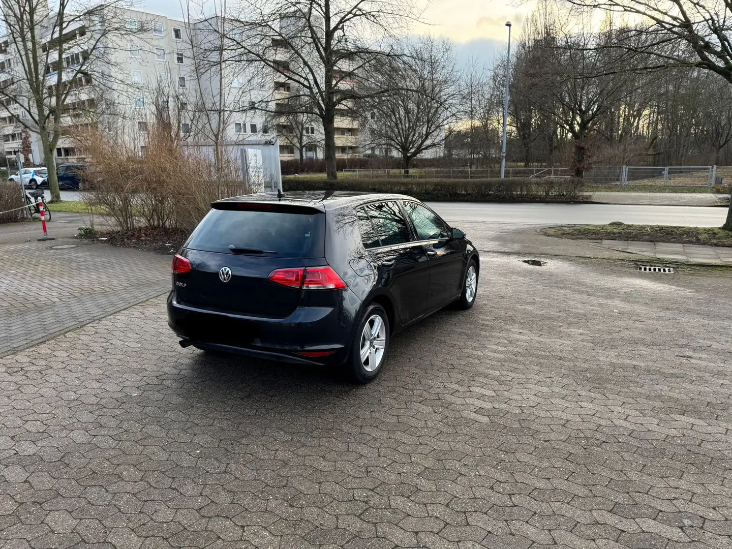 Volkswagen Golf 1..2FSI Comfortline - 2