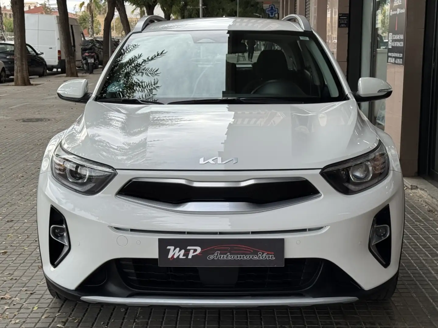Kia Stonic 1.2 DPi Drive Blanc - 2