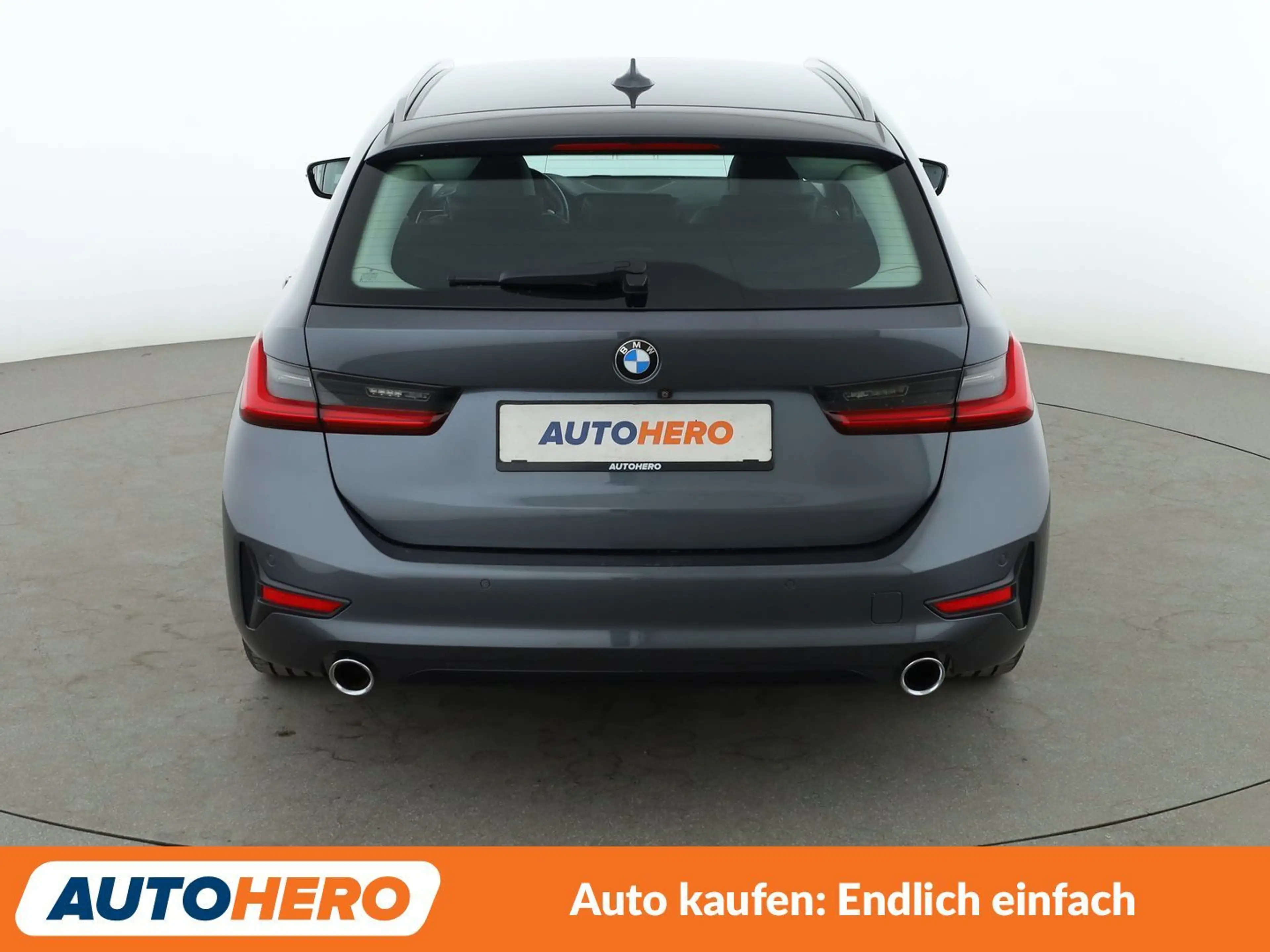 BMW 320 320i Sport Line — photo 5