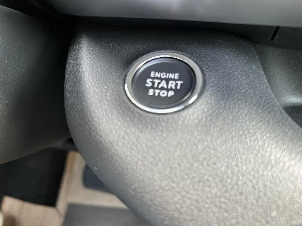 Jeep Avenger e-Hybrid 110 CV DCT Summit TETTO +NAVI+PORTELLO EL. 17