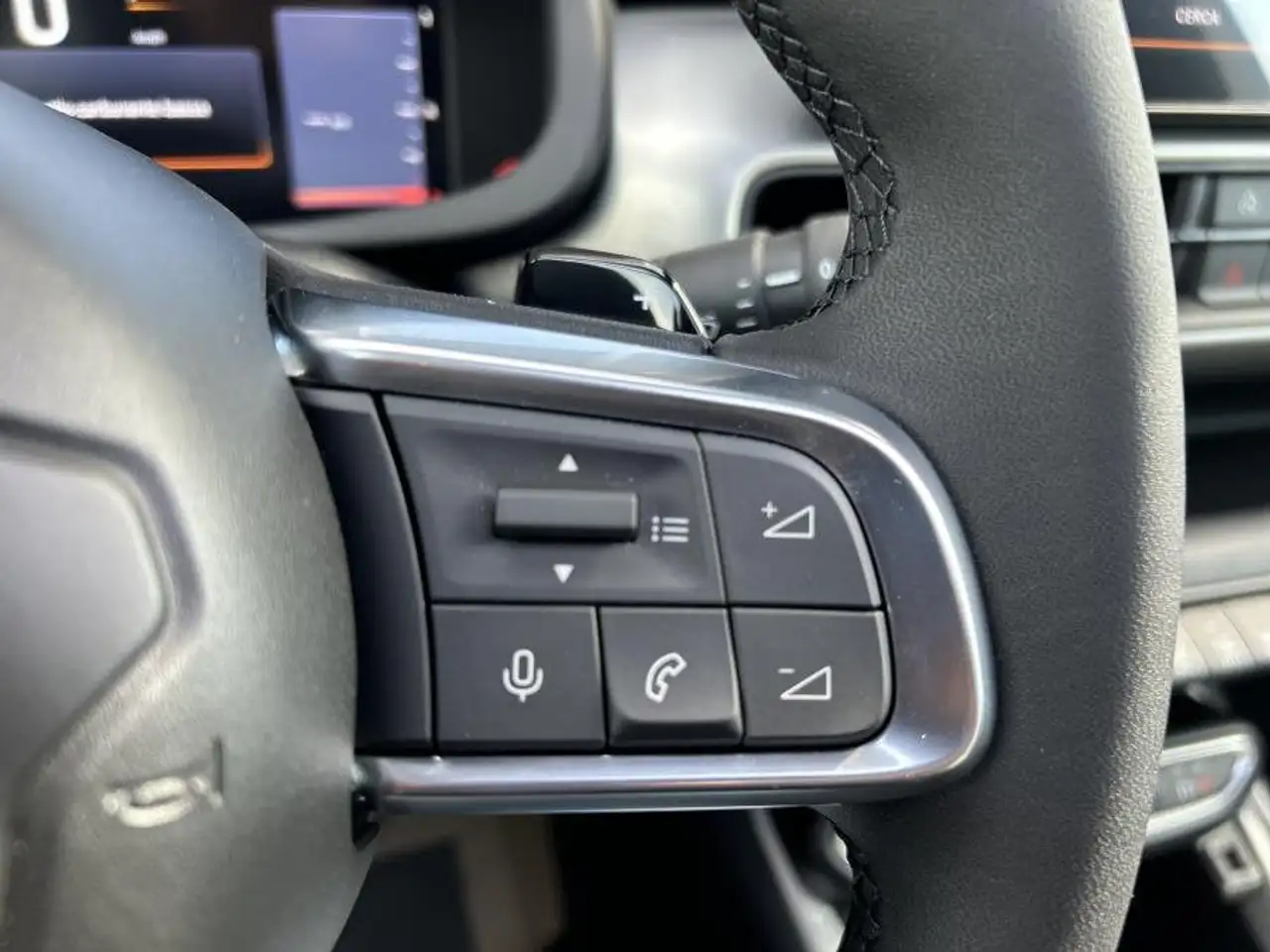 Jeep Avenger e-Hybrid 110 CV DCT Summit TETTO +NAVI+PORTELLO EL. 18