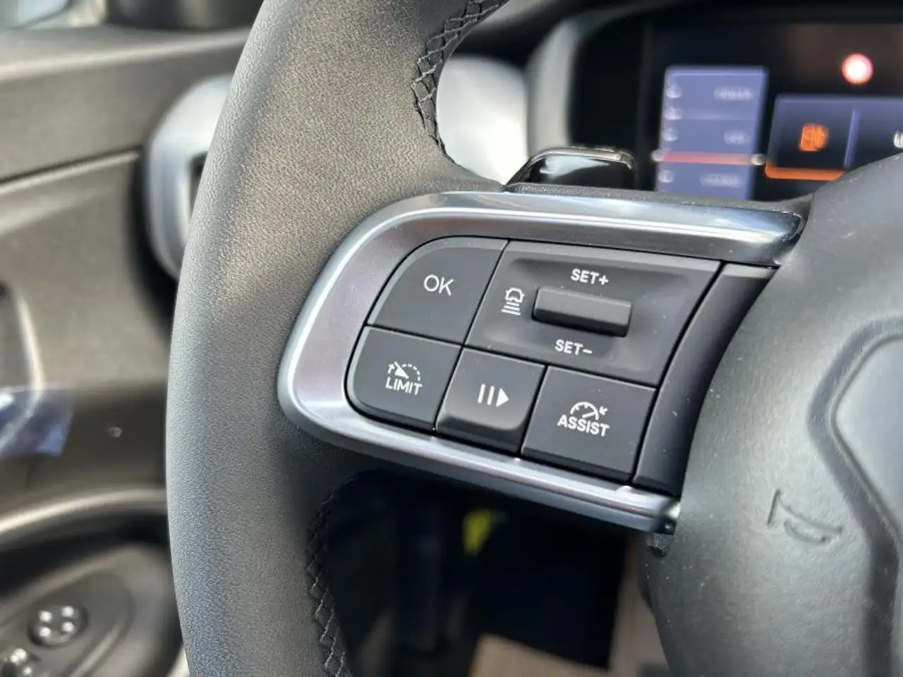 Jeep Avenger e-Hybrid 110 CV DCT Summit TETTO +NAVI+PORTELLO EL. 19