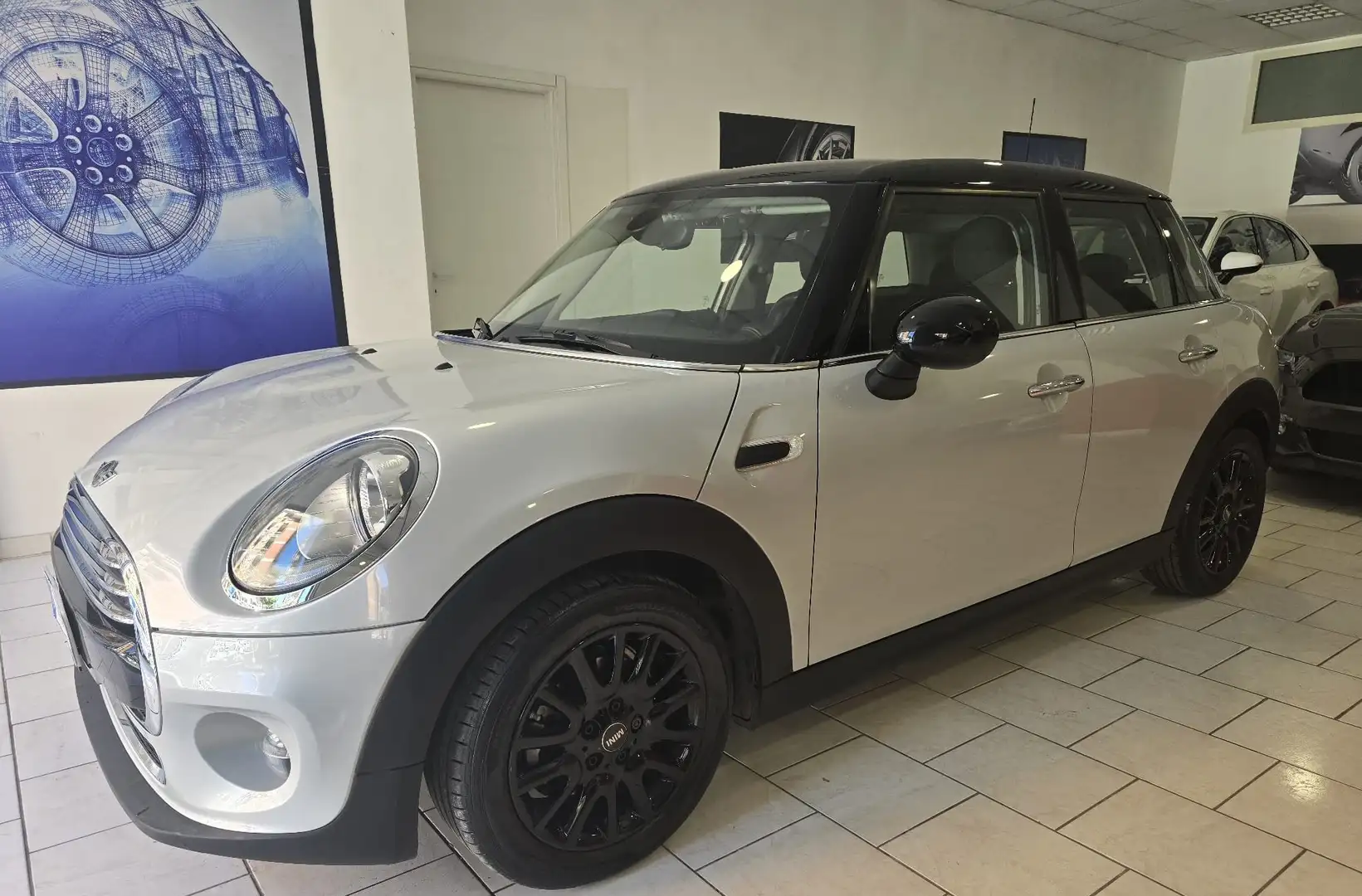 MINI Cooper Mini 1.5 5p automatica* unico propietario* Argento - 2